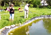 《釣友原創釣魚視頻》 夫妻坑塘釣魚連竿上魚