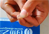 《釣友原創視頻》釣友分享獨特的用針綁鉤方法