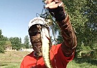 《路亞釣魚視頻》奇跡出現大小通殺