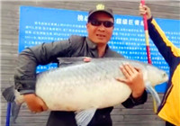 《中國垂釣周刊》20170402 江蘇釣友巨物坑擒獲50kg巨青