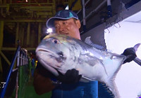 《海洋戰士》第49集 海釣比賽藍隊擒獲巨物牛港鲹