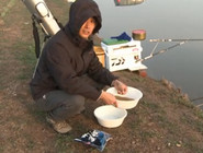 《其他名人釣魚視頻》唐暉黑坑狂釣大鯽魚