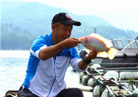 《游釣中國》第二季43集 棉花灘上險落水 大毛擒獲彩虹鯛