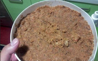 成本低廉的釣鯉魚餌料自制配方