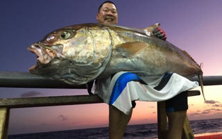 夏季海釣對象魚的垂釣技法與線組的搭配