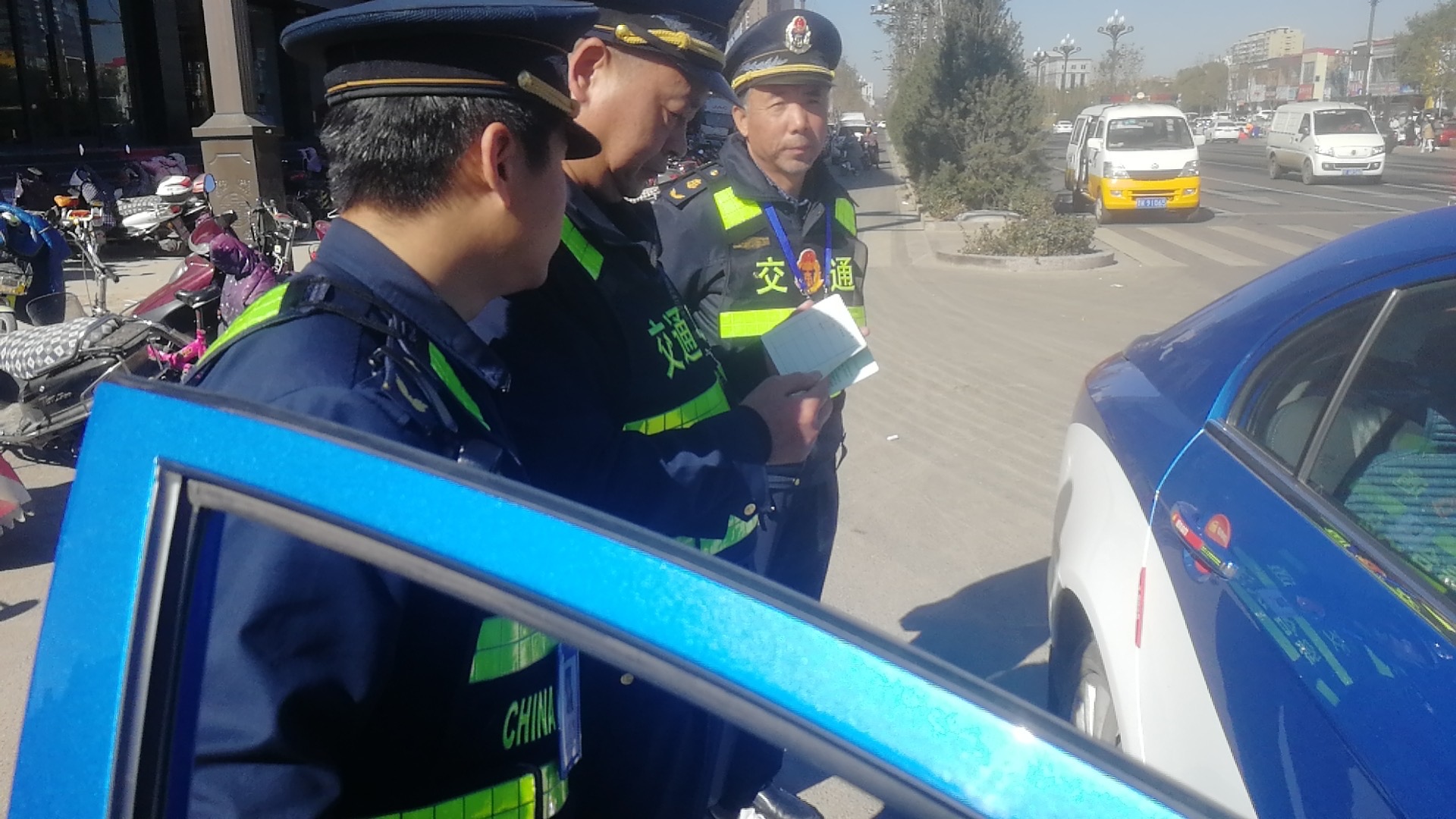 上海釣魚被抓_上海釣魚事件違反了什么原則_上海釣魚執法事件始末