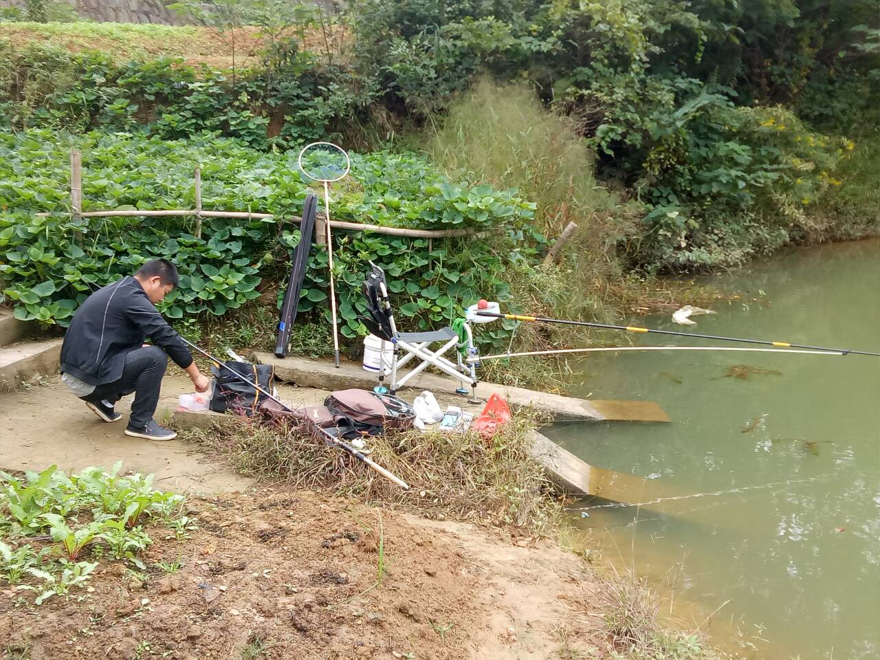 鄧剛釣魚視頻盤老板_鄧剛釣魚盤水庫各大視頻_釣魚大師鄧鋼視頻