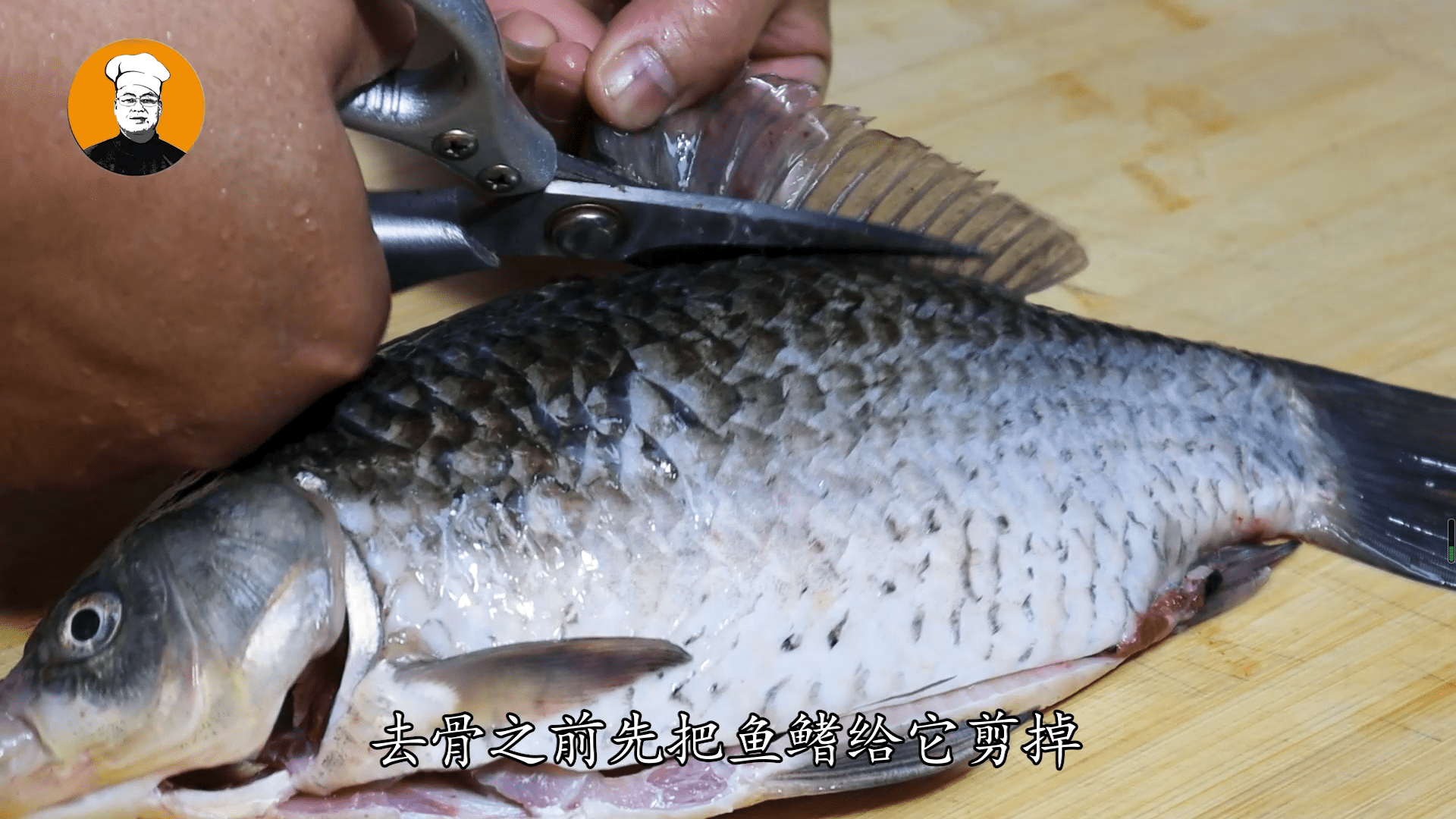 刺鯽魚怎么做_鯽魚刺多嗎_刺鯽魚圖片