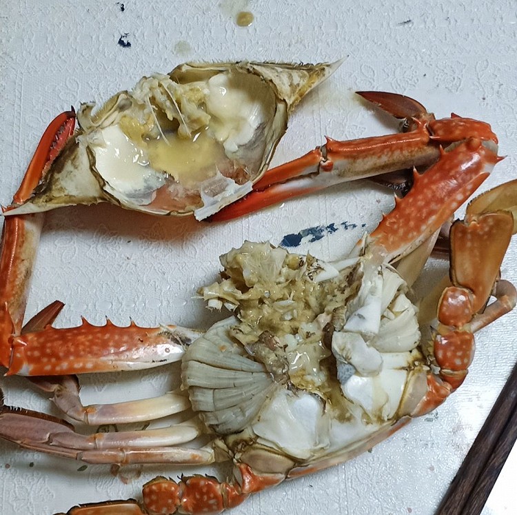蒸熟梭子蟹能保存多久_蒸熟的梭子蟹還能做成什么美食_梭子蟹蒸多久才能蒸熟