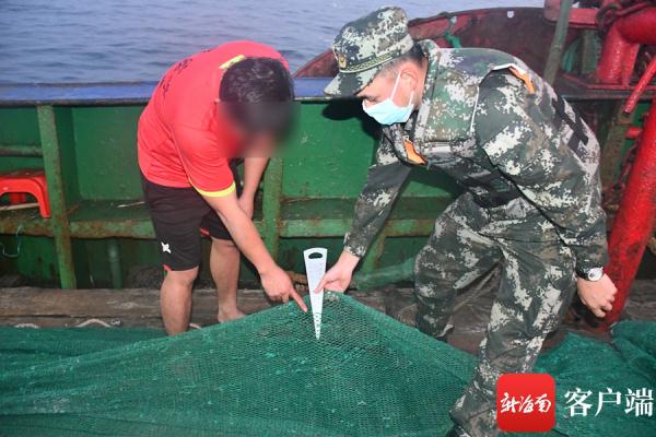 秋季釣魚_釣魚秋季釣魚選什么位置_釣魚秋季餌料