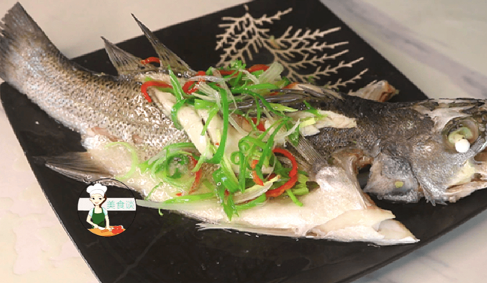 盧魚花刀清蒸做法鱸魚_鱸魚做方法_鱸魚做法