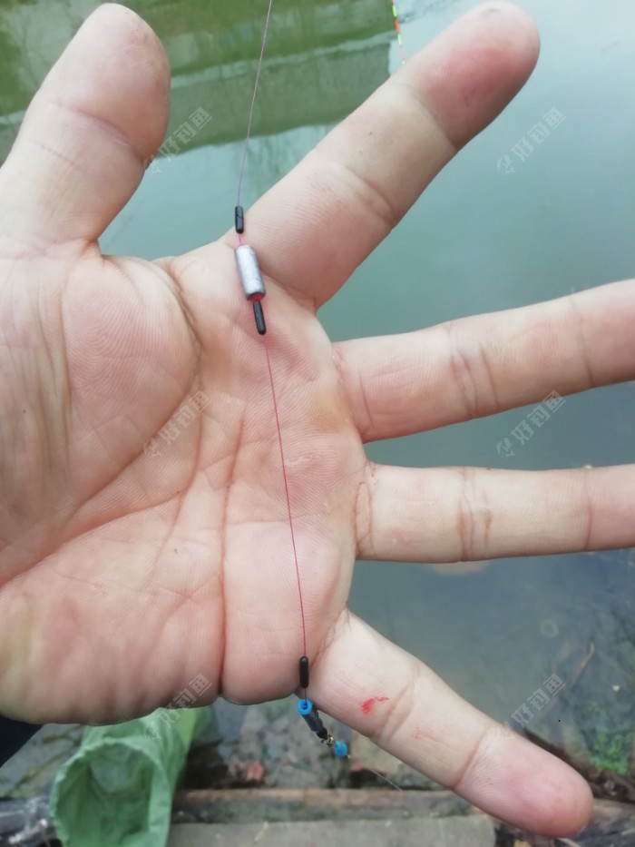 海釣鱸魚_鱸魚海釣拉流釣法_鱸魚海釣技巧