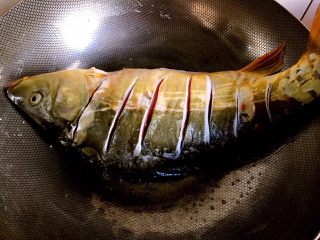 （美食發燒友）糖醋黃河鯉魚的做法（山東菜）