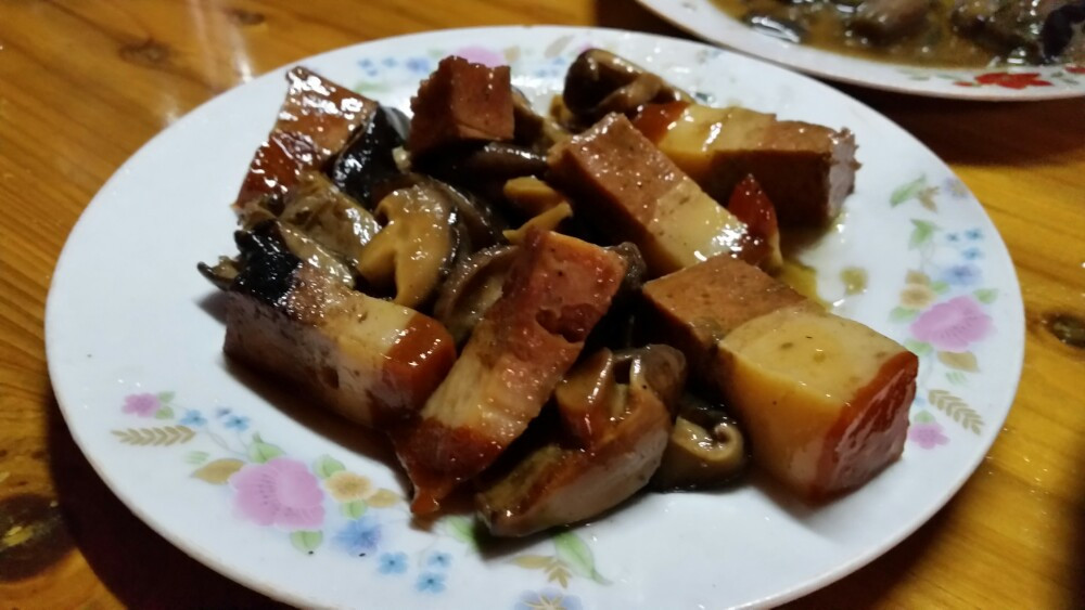 糖醋黃河鯉魚_黃河糖醋鯉魚做法_糖醋黃河鯉魚是什么菜