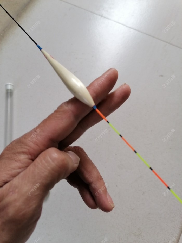 深秋釣鯽魚_深秋釣大鯽魚_深秋釣鯽魚調幾釣幾