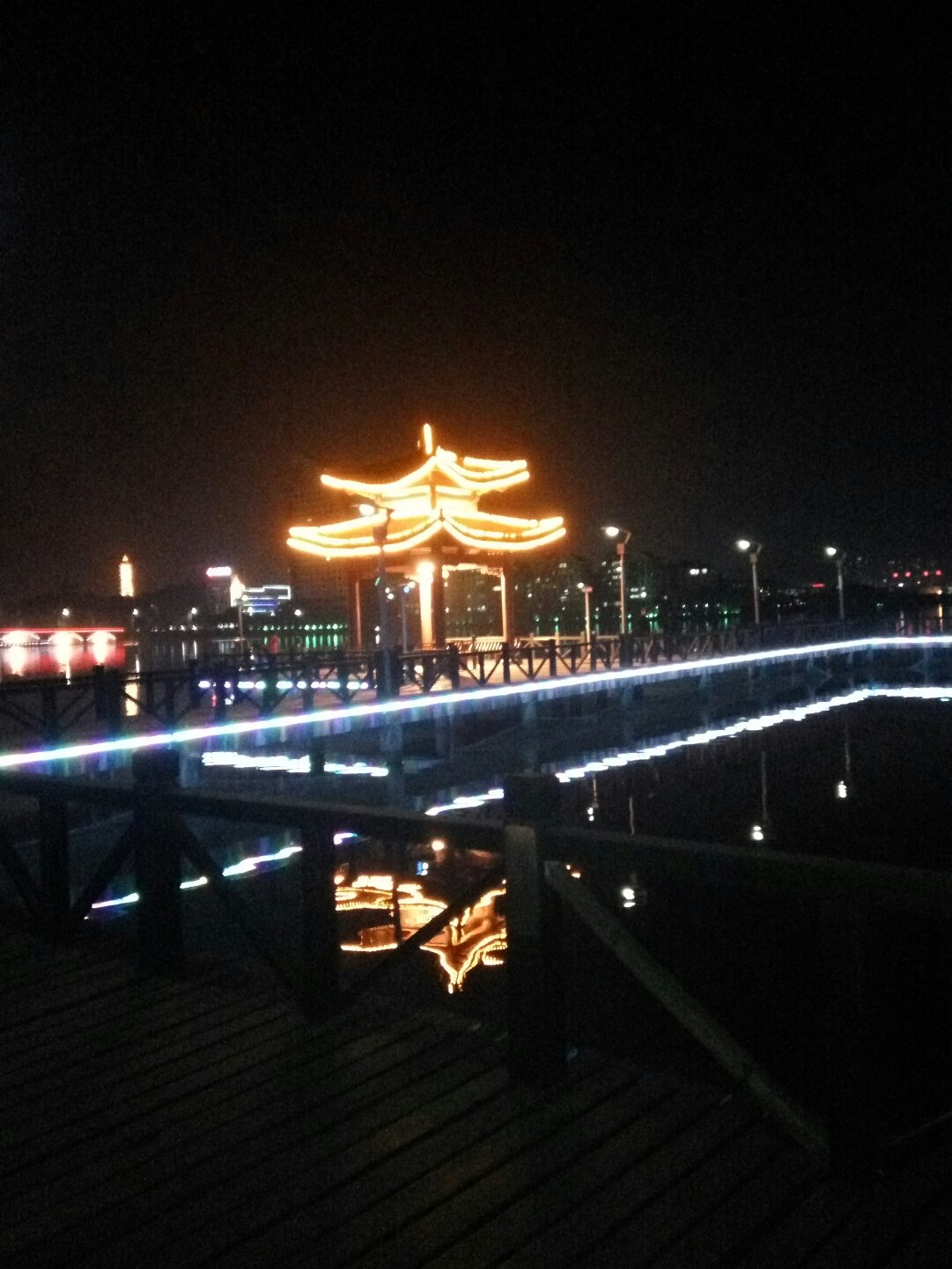 鄂州梁子湖_導航鄂州市梁子湖_鄂州梁子湖旅游風景區
