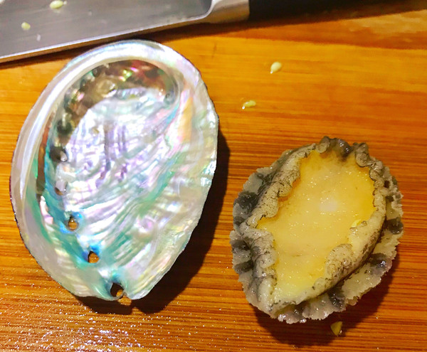 鮑魚肚村_鮑魚肚怎么去除_鮑魚怎么處理肚子