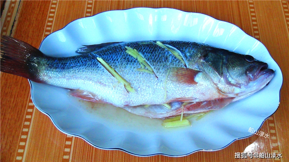 鱸魚不能經常吃嗎_為什么鱸魚盡量少吃_鱸魚為啥要少吃