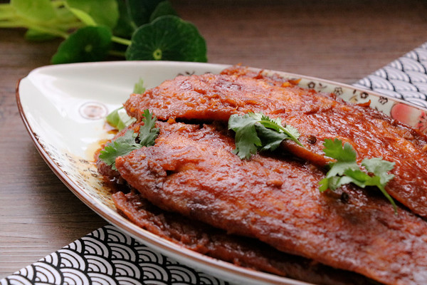 鯉魚做湯的家常做法_鯉魚做湯怎么做好吃又簡單_鯉魚湯的家常做法