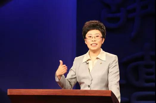 鳥兒補充完整句子_鳥兒填空疊詞一年級_什么的鳥兒填空