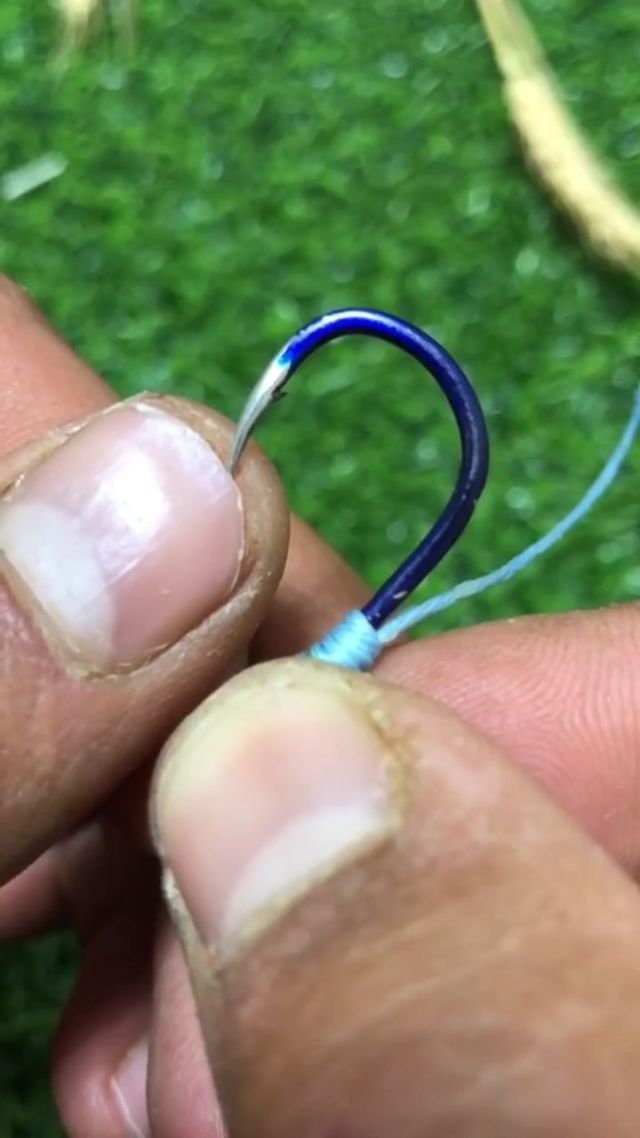 綁魚鉤的教學視頻教程_魚鉤怎么綁圖解_最簡單綁魚鉤視頻