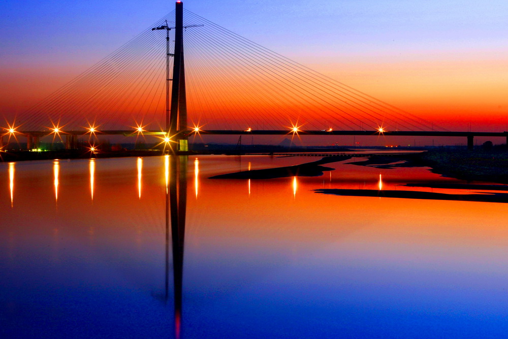 桃花峪黃河公路大橋_桃花峪黃河大橋有沒有玩的地方_桃花峪黃河大橋
