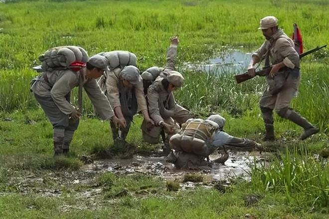 金色魚鉤大概內容_金色魚鉤故事情節_金色的魚鉤主要內容