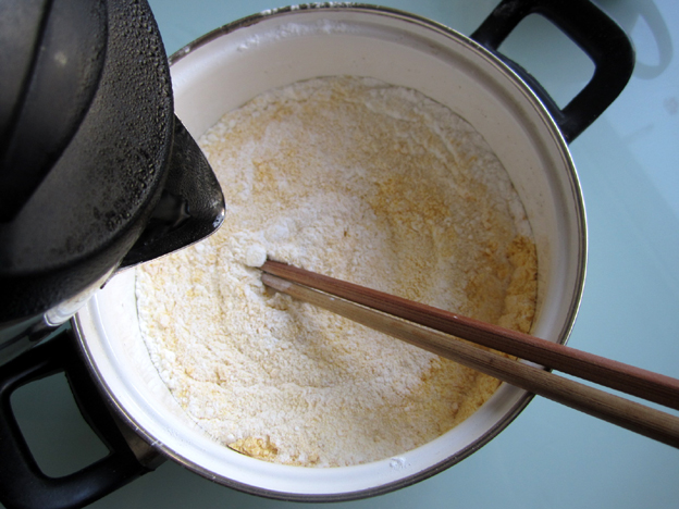 酒米窩料制作方法_窩料酒米制作方法視頻_窩料米酒配方