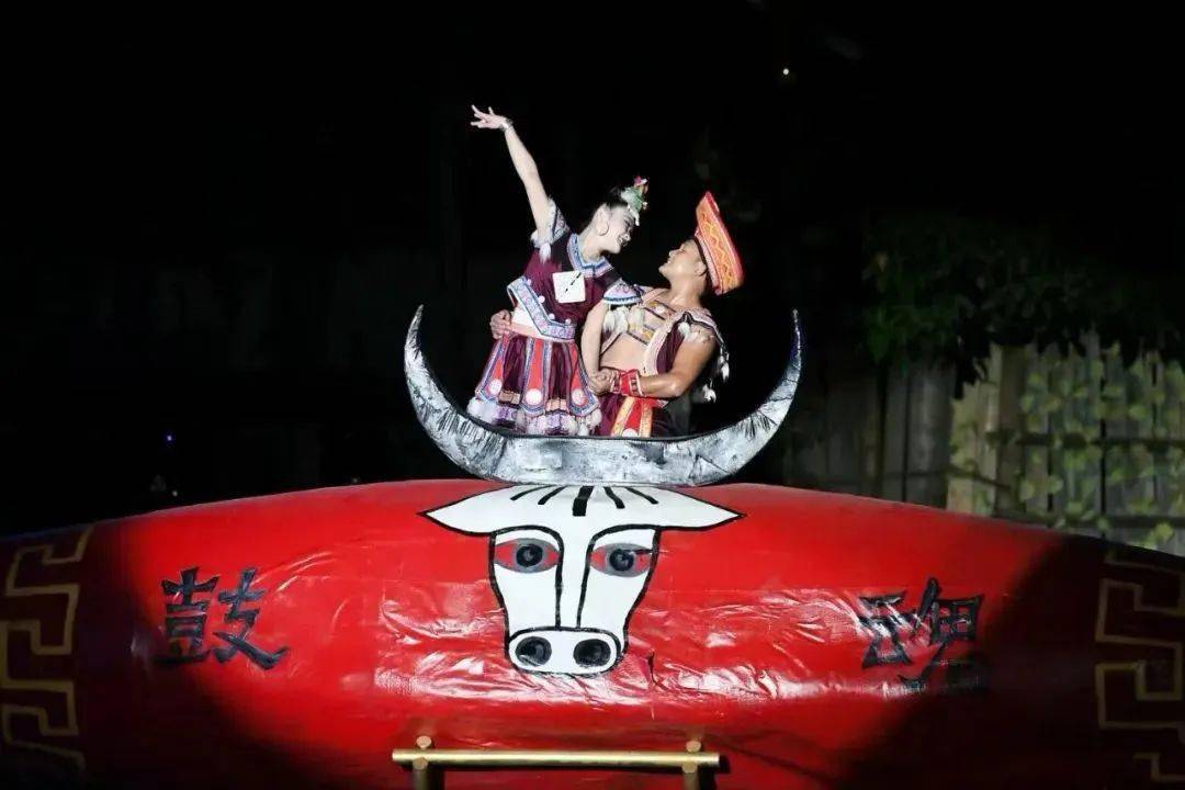 唱山歌來唱山歌是什么歌_唱山歌這邊唱來那邊和_唱山歌來山歌好比春江水