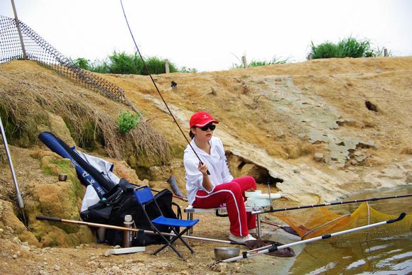 魚竿調性和h區別_魚竿調性和h什么意思_魚竿調性xh是什么意思