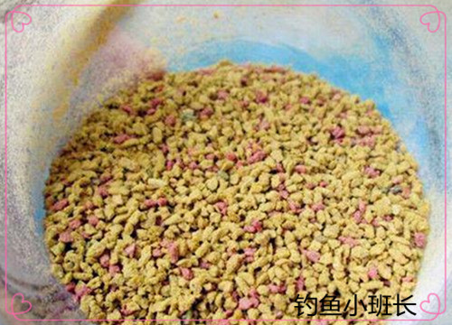 自制酒米窩料配方野釣_秋季餌料配方野釣_野釣配方