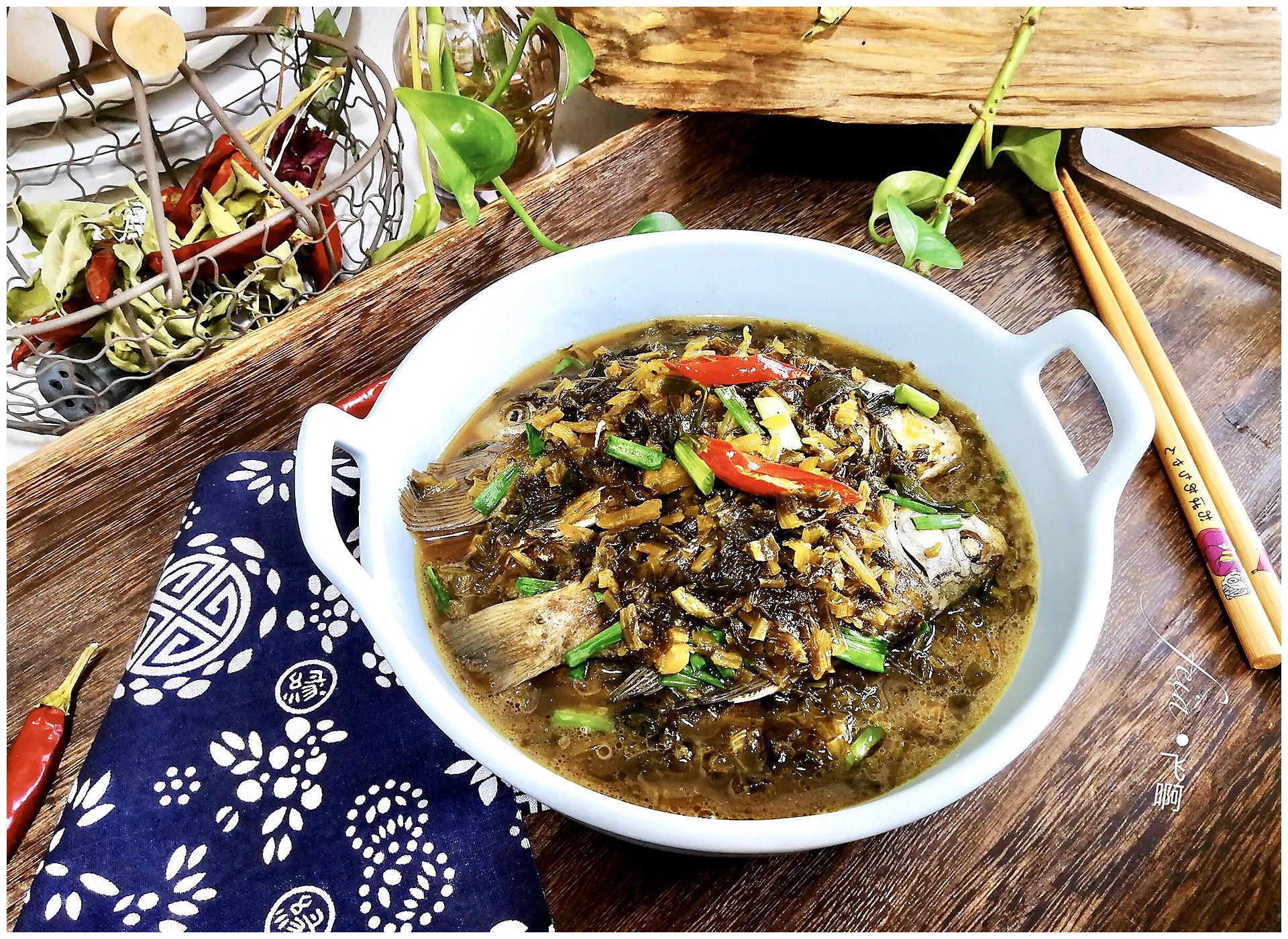 鯽魚喜歡吃什么糧食作物_鯽魚喜歡吃什么食物?_鯽魚食物吃喜歡吃什么