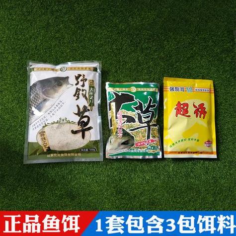 秋季垂釣草魚餌料挑選指南：谷物與昆蟲類餌料的完美搭配