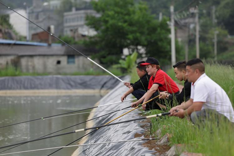 樂山釣魚絕佳地點_天津潮白河釣魚地點_樂山周邊釣魚野釣地點