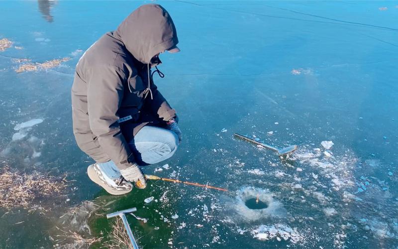 釣魚視頻中國男人_國內釣魚視頻_中國釣魚視頻