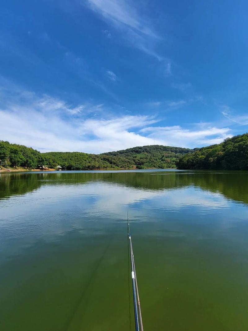 秋季釣魚黃金季，享受大自然美景與釣魚雙重樂趣