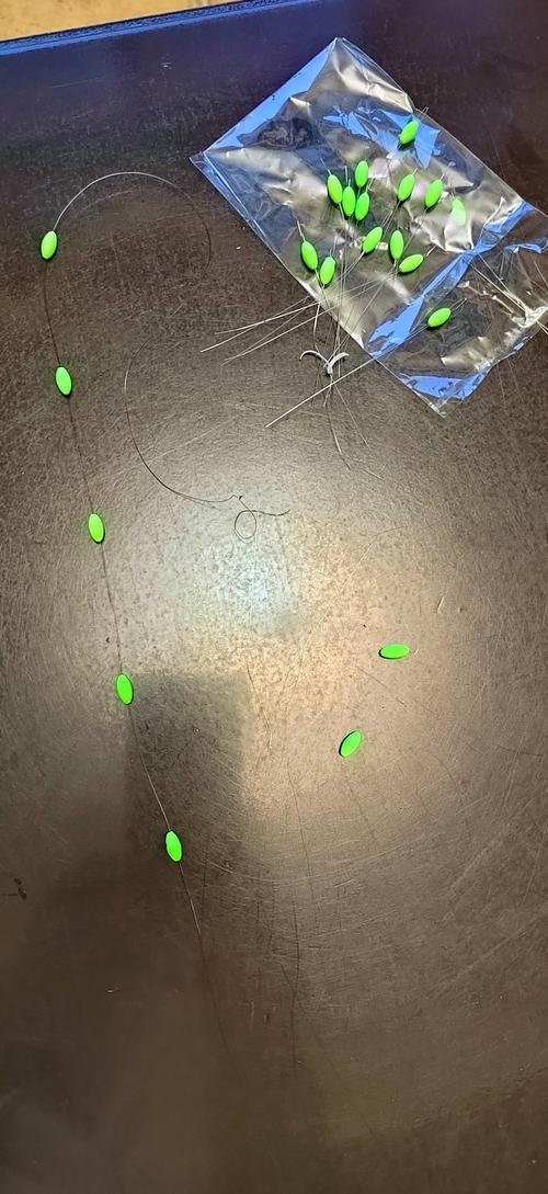 七星漂釣草洞技巧_冬季用七星漂釣魚技巧_七星漂釣鯽魚優勢
