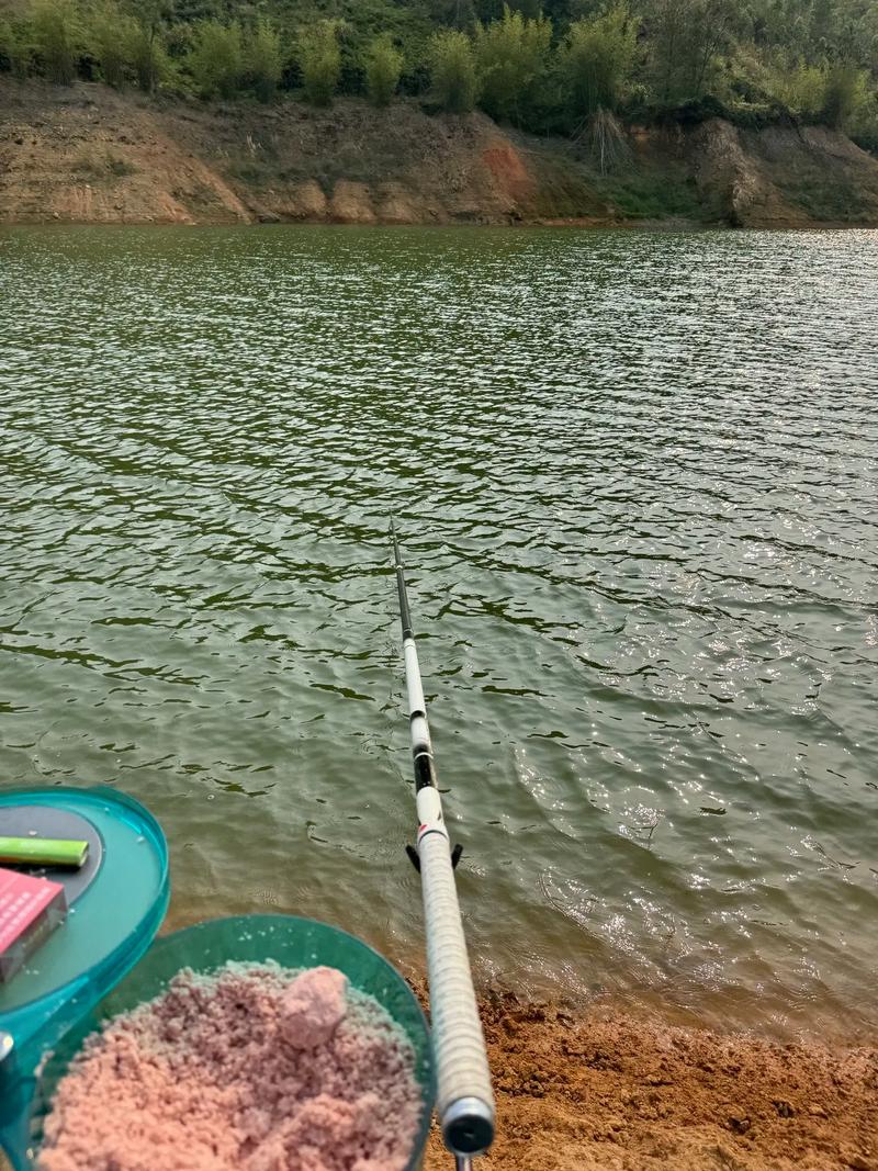 分享附近免費釣魚的水庫和野釣地點_南昌釣魚好去處_南昌水庫釣魚點