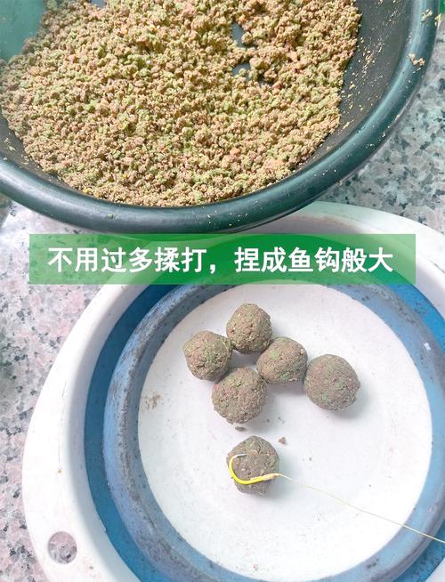 草魚餌料種類_草魚餌料自制釣法_草魚自然餌料推薦