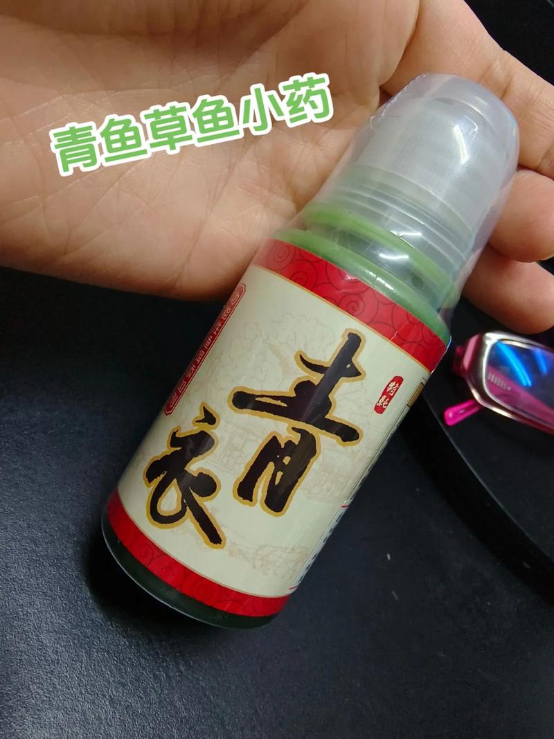 釣草魚選添加劑要順魚食性，這3種實戰配方新手照搬