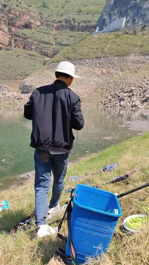 垂釣江湖_游釣中國2015全集34集_《游釣江湖》第29集再訪漢源湖必看