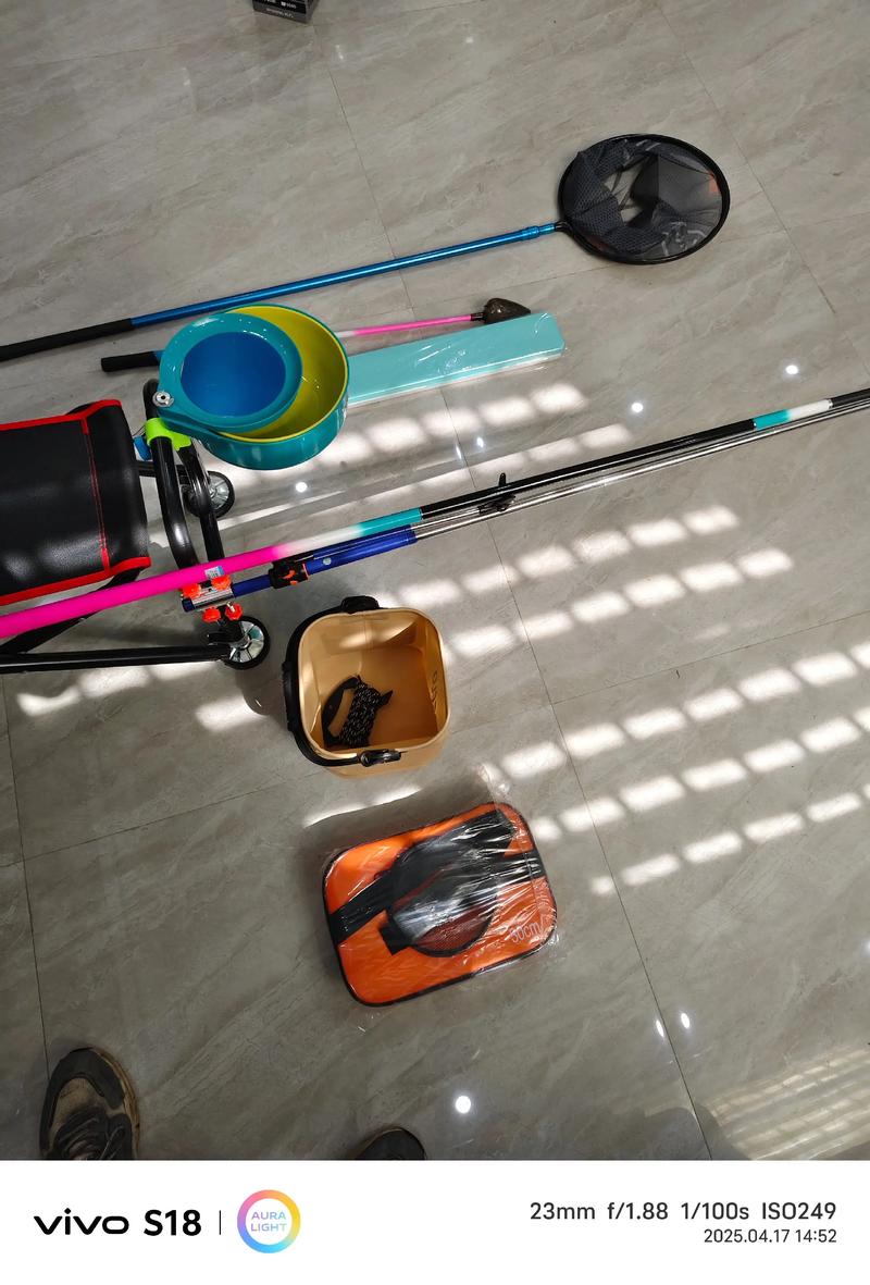 自制小釣臺詳細教程_看漁友們都DIY釣具釣魚之家_DIY漁具制作過程