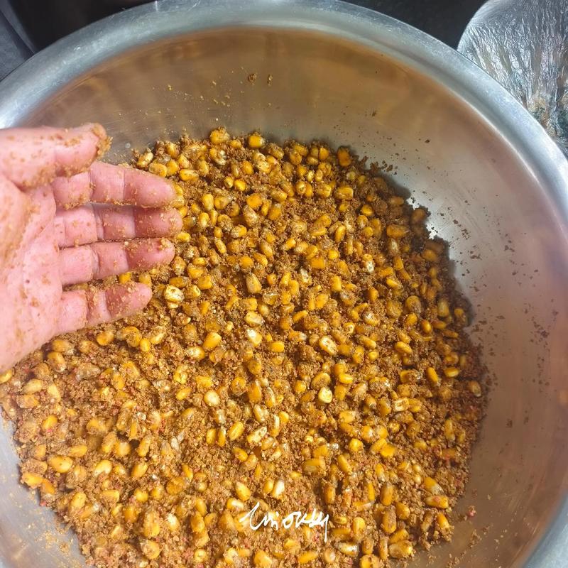 老玉米泡臭了好釣草魚嗎_老玉米泡酒釣魚配方大全_老玉米怎么泡