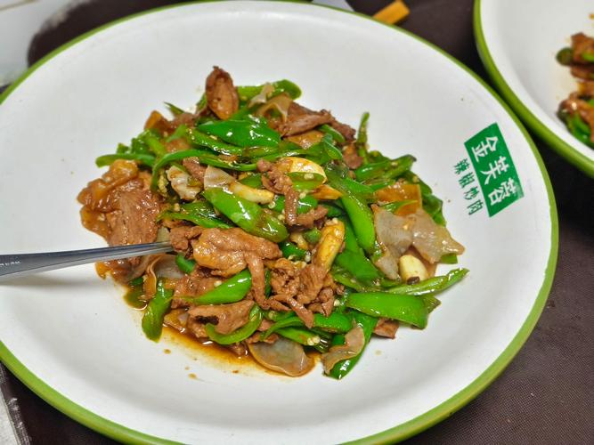 芙蓉鯽魚是哪個地方的菜_夢到下雨房子塌了一半_膠原羹怎么吃