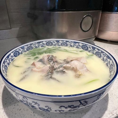 黑魚湯去腥技巧_清燉黑魚湯怎么不腥_豆腐黑魚湯做法