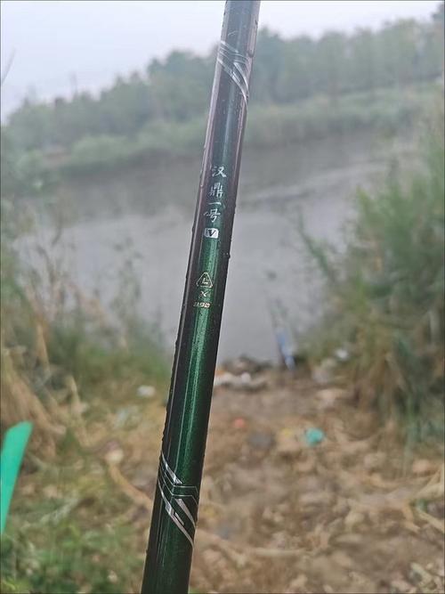 漢鼎魚竿_漢鼎碳纖維輕量魚竿釣魚體驗_漢鼎螺紋鋼小綜合輕量魚竿 7.2m