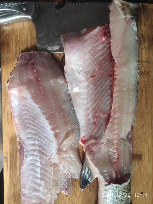 草魚制作方法_怎樣做草魚好吃_草魚烹飪技巧