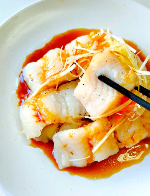 龍利魚怎么做才嫩滑無腥味_清蒸龍利魚做法_蒸龍利魚的做法