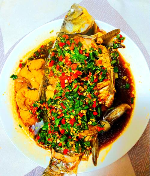 酸菜魚可以用鯽魚做嗎?具體做法?_清蒸鯉魚食譜 鯽魚湯做法 酸菜魚制作方法