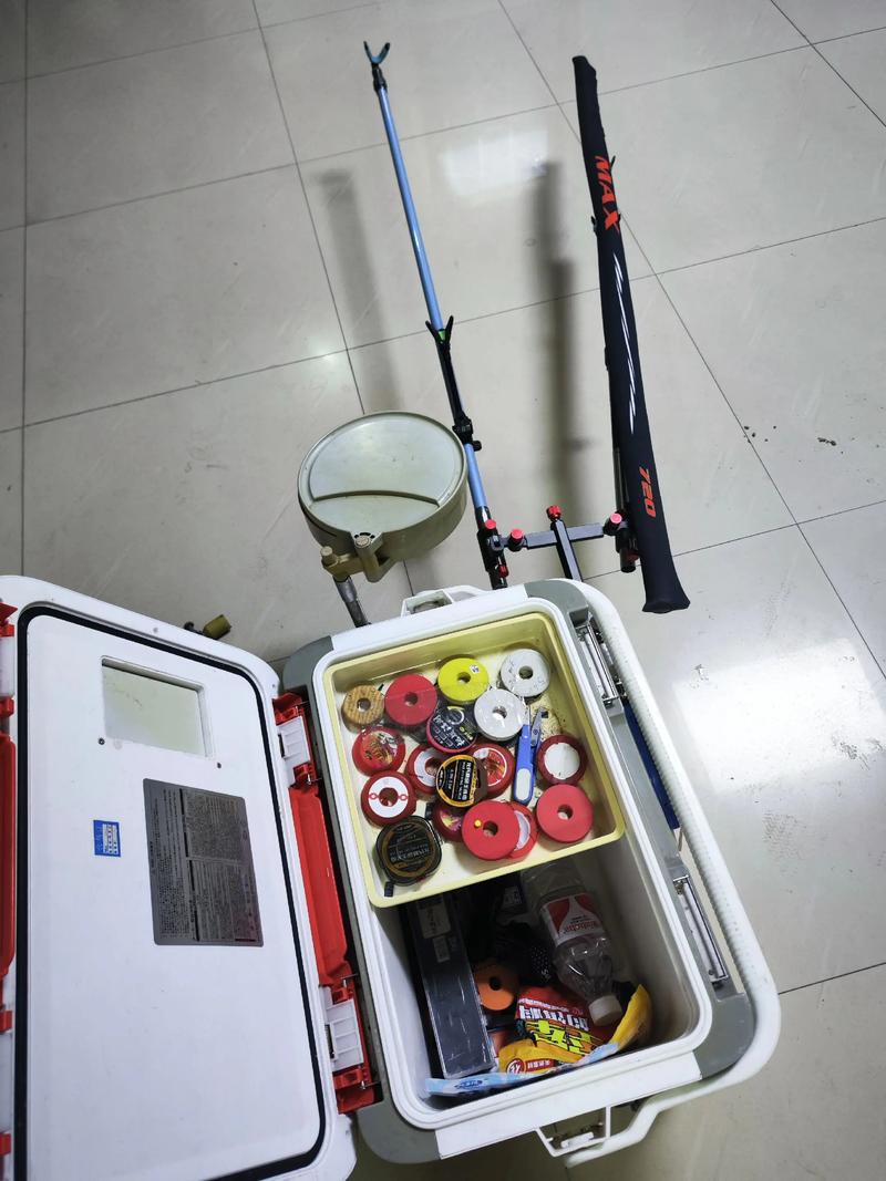 新手釣魚_極簡裝備_新手釣魚技巧全攻略